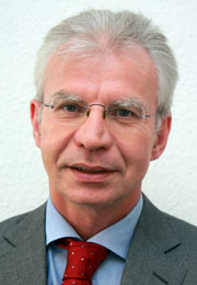 ... Herzspezialisten Professor <b>Eberhard Grube</b> übernimmt Dr. Ulrich Gerckens ... - dr_gerckens-web