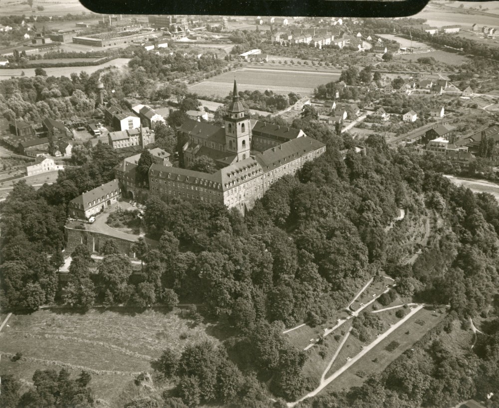 Stele 01 - Bild 04 Bild