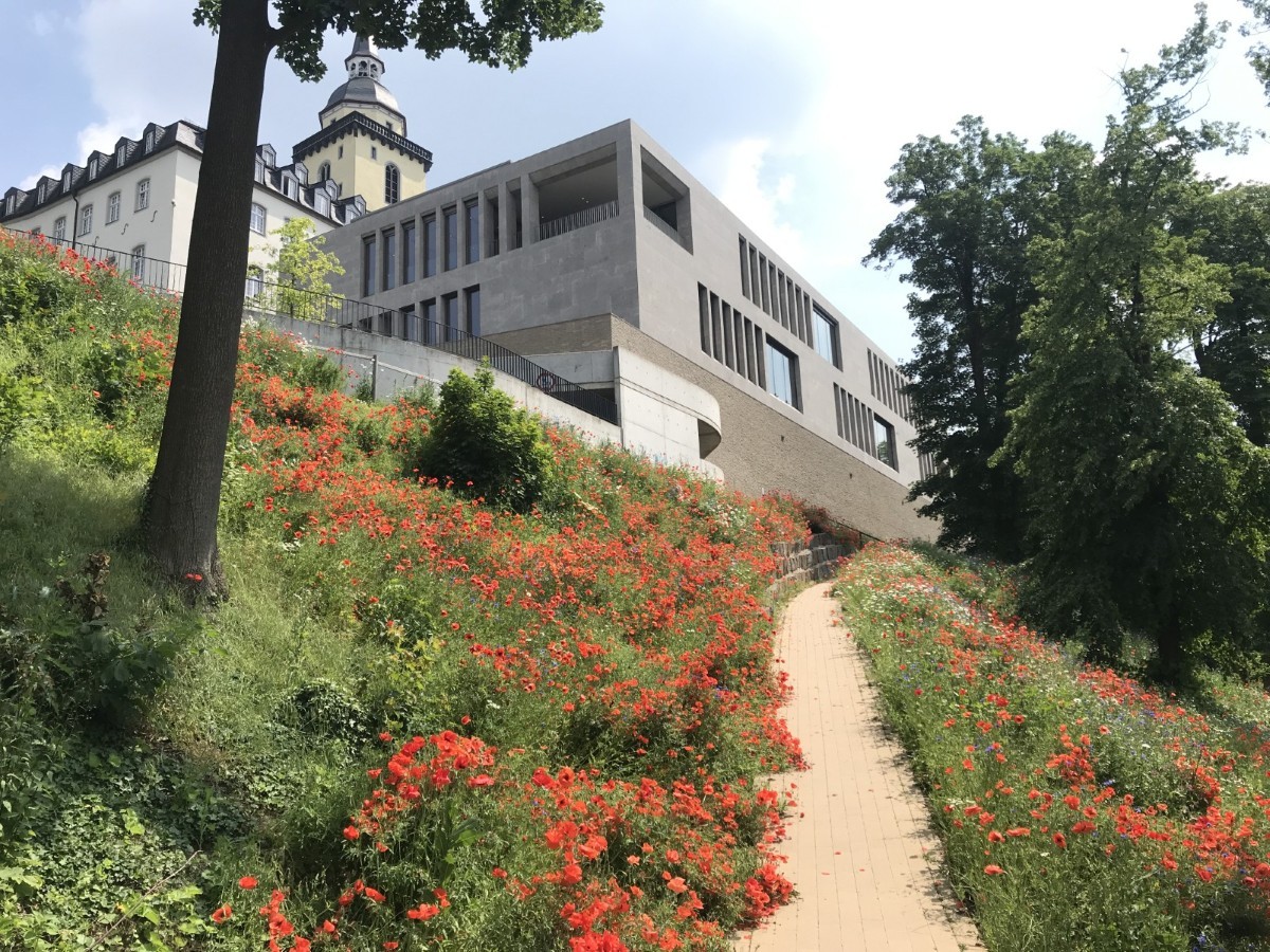 Stele 04 - Bild 04 Bild