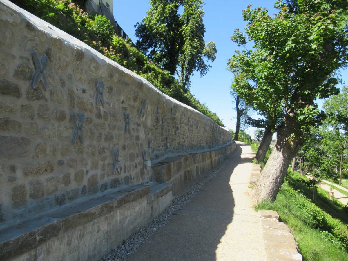 Stele 13 - Bild 05 Bild