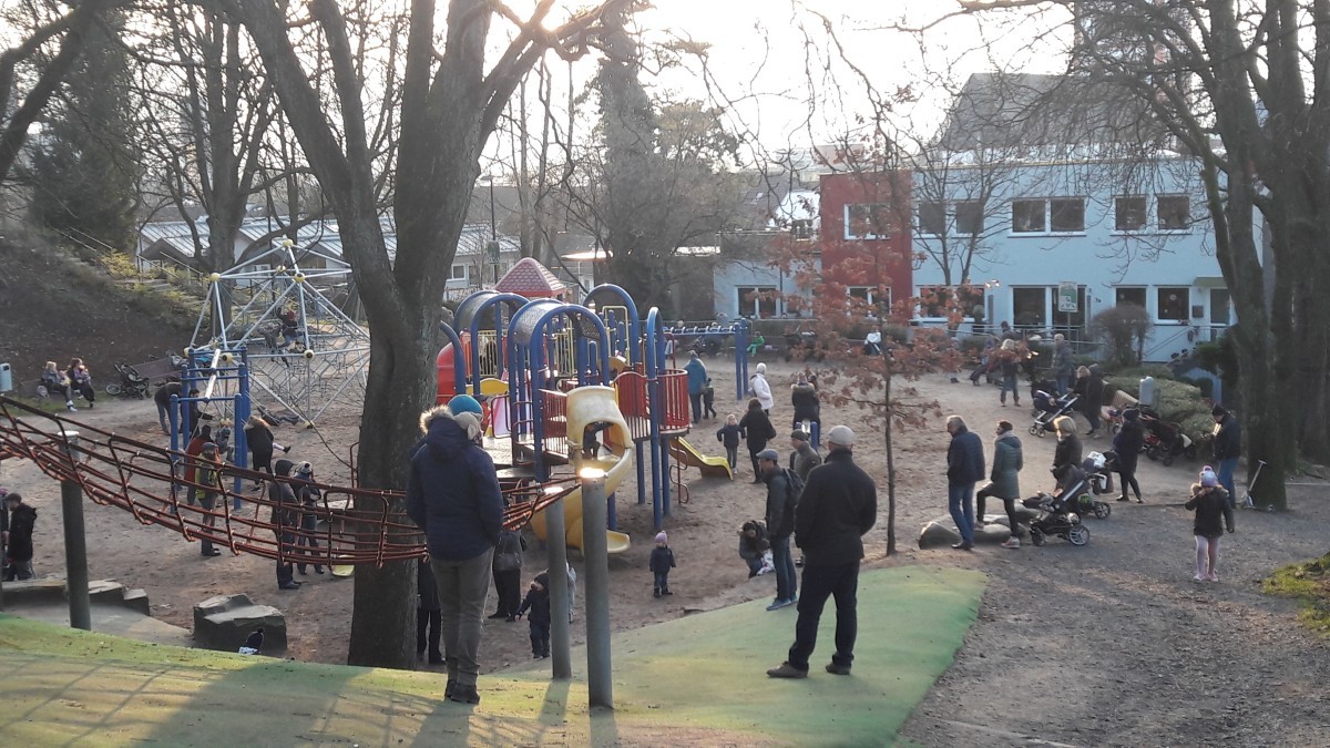 Stele 16 - Bild 03 Bild