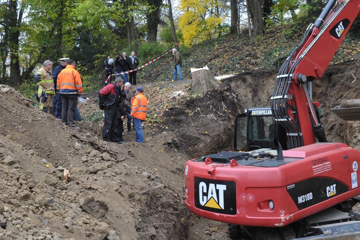 Stele 16 - Bild 04 Bild