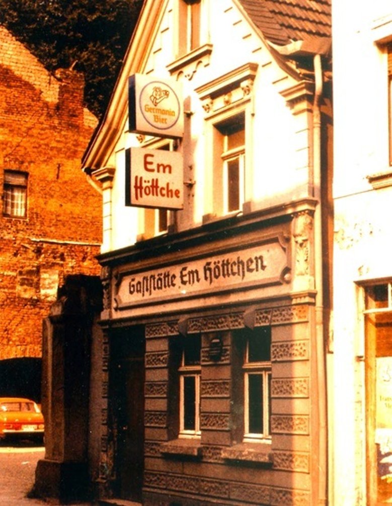Em Höttche Em Höttche