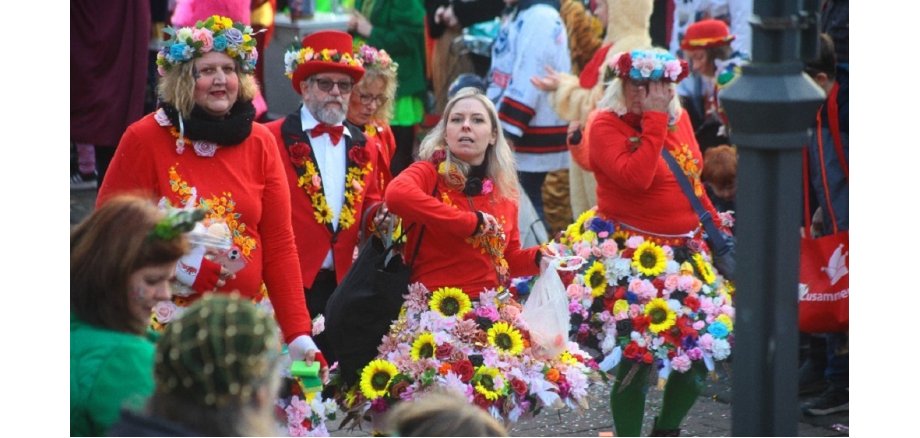 Rosenmontagszug Schmiedel