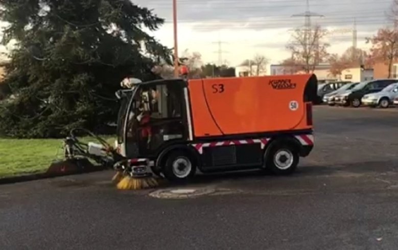 Kehrmaschine Kehrmaschine