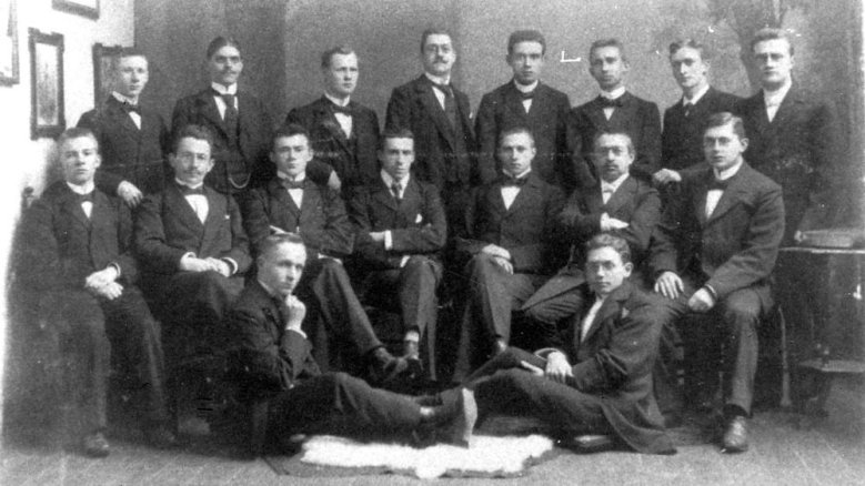 Eine Klasse des Siegburger Gymnasiums von 1899 Eine Klasse des Siegburger Gymnasiums von 1899