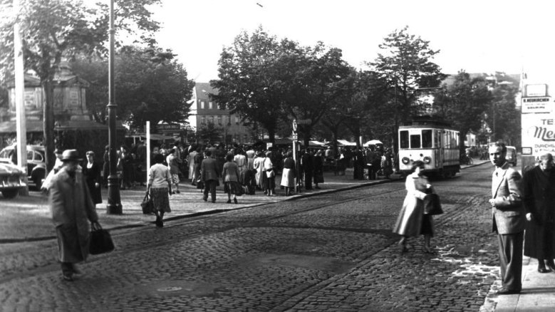Tram, 1955 am Markt Tram, 1955 am Markt