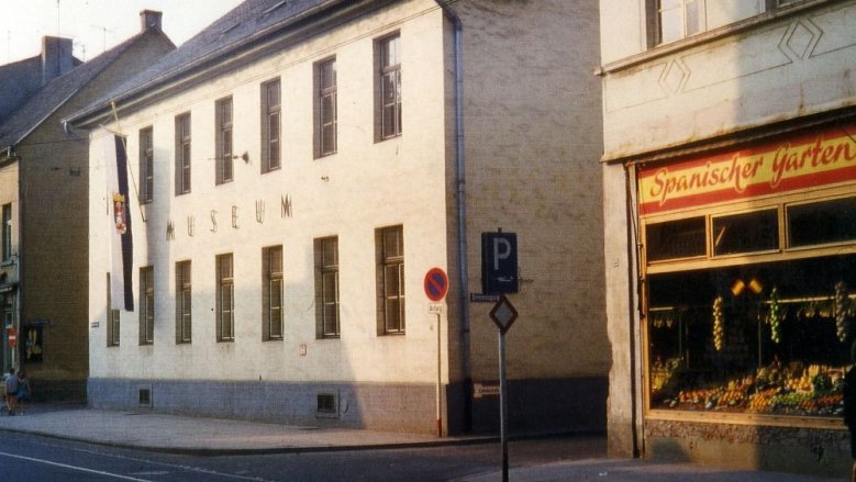 Stadtmuseum zwischen Cecilienstraße und Grimmelsgasse