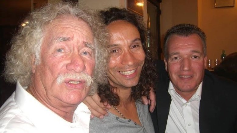 v.l.: Hans Süper mit Stephan Brings und Frank Sauerzweig