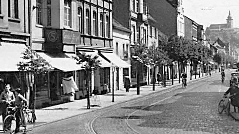 Stüssgen (li.) in den 1950er-Jahren