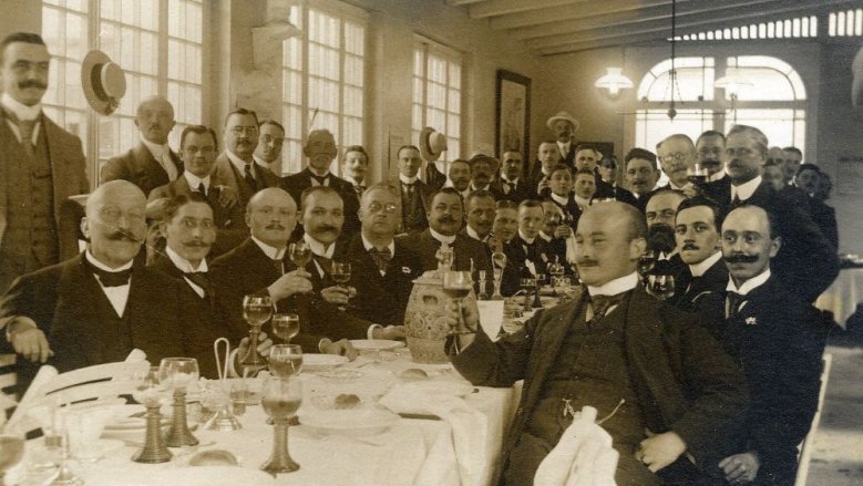 Prost Siegburg - 1910 in einer nicht bekannten Gaststätte im Stadtgebiet