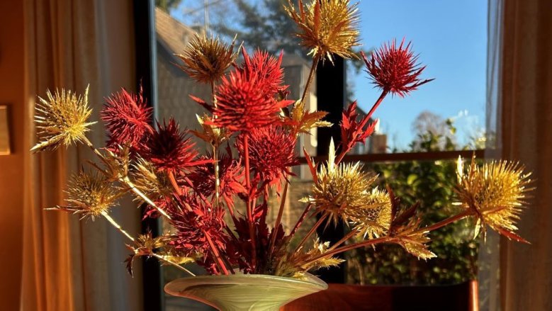 weihnachtlicher Blumenstrauß