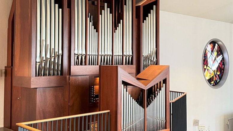 Orgel Auferstehungskirche Orgel Auferstehungskirche