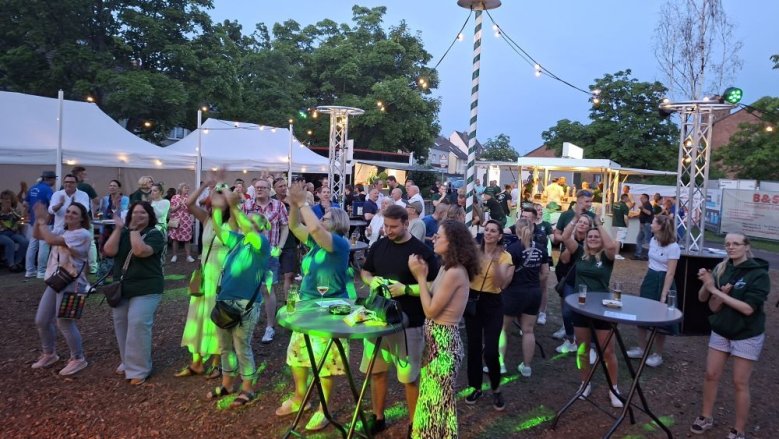 Sommerfest der Husaren Sommerfest der Husaren