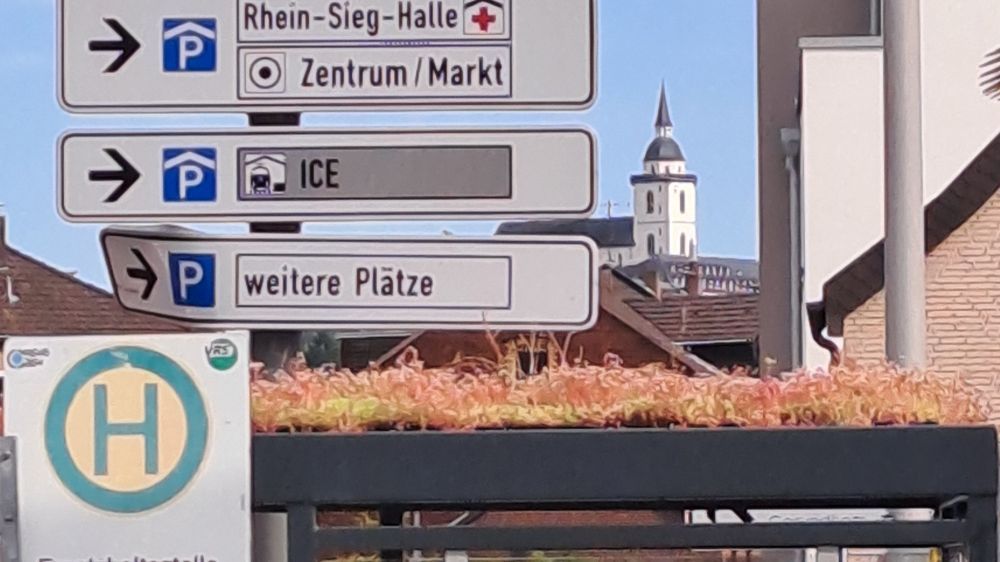 Bushaltestelle Ernststraße