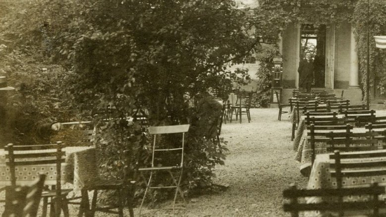 Gartenrestaurant auf dem Michaelsberg um 1910 Gartenrestaurant auf dem Michaelsberg um 1910