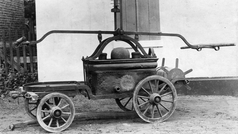 Alte Löschspritze der Siegburger Feuerwehr Alte Löschspritze der Siegburger Feuerwehr