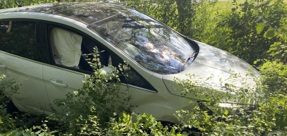 Unfall an der A560 AS Niederpleis