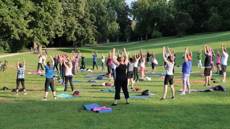 Tabata-Einheit mit dem Fitnesstudio B-First Tabata-Einheit mit dem Fitnesstudio B-First