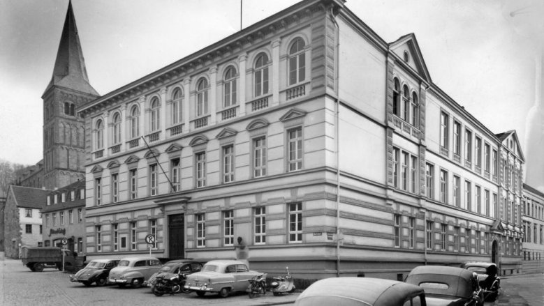Amtsgericht am Markt im Jahre 1954 Amtsgericht am Markt im Jahre 1954