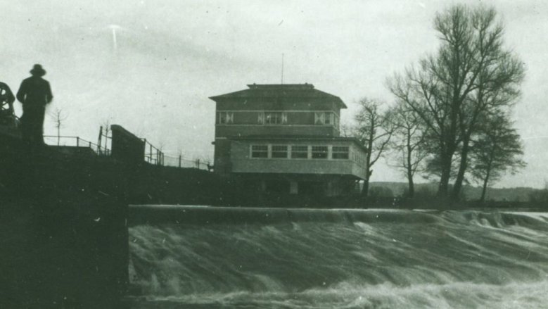 (Weiter)Bau des Bootshauses im Jahr 1928 (Weiter)Bau des Bootshauses im Jahr 1928