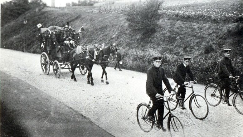 Die letzte Fahrt gen Much, 1910 Die letzte Fahrt gen Much, 1910
