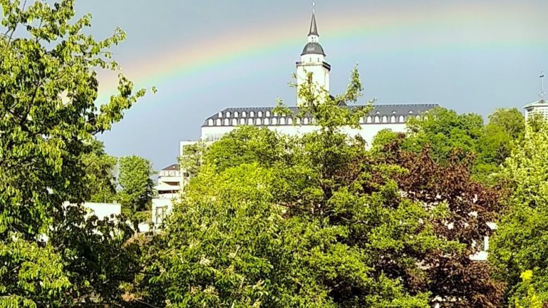 Regenbogen über der Abtei Regenbogen über der Abtei