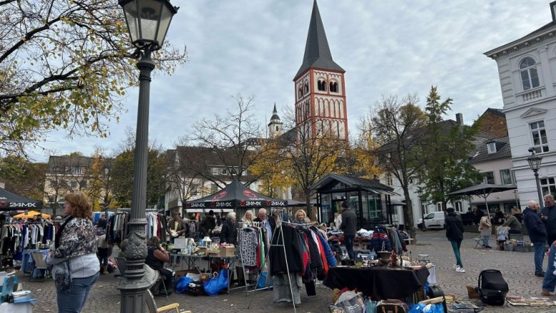 Flohmarkt Flohmarkt