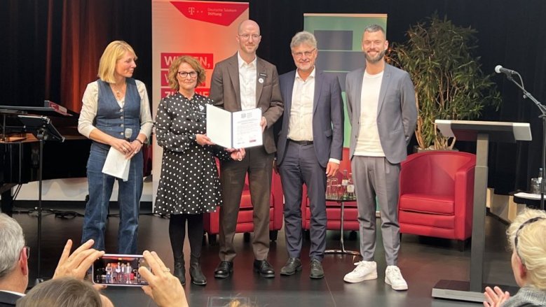 Bibliothek ausgezeichnet Bibliothek ausgezeichnet