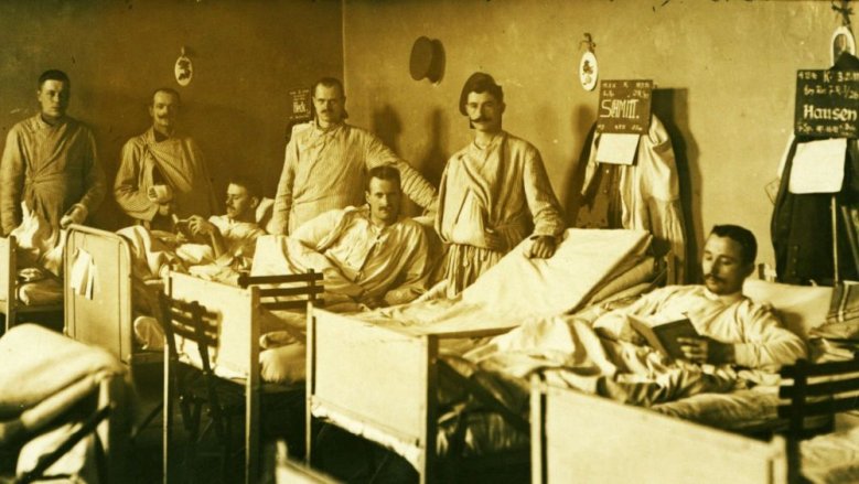 Verwundete Soldaten des 1. Weltkriegs im Lazarett auf dem Michaelsberg