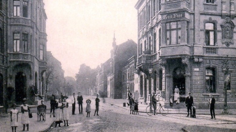 Luisenstraße Zum Faß um 1910