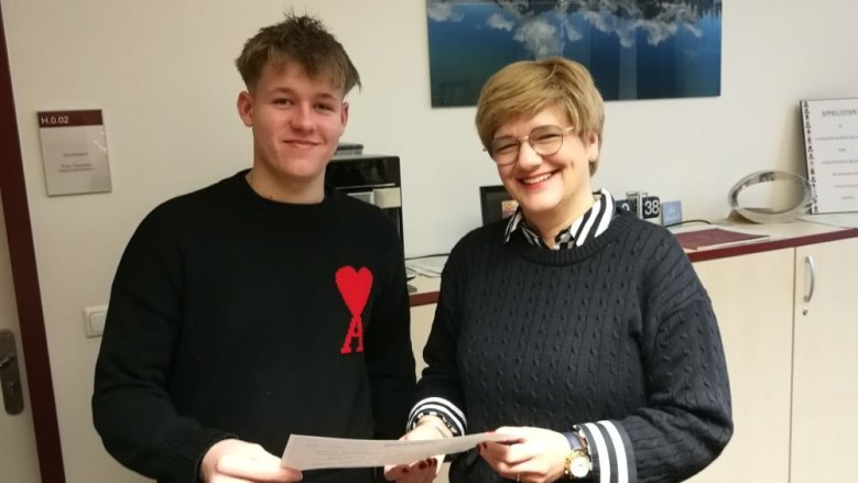 DELF-Zertifikat Oskar Rollenske