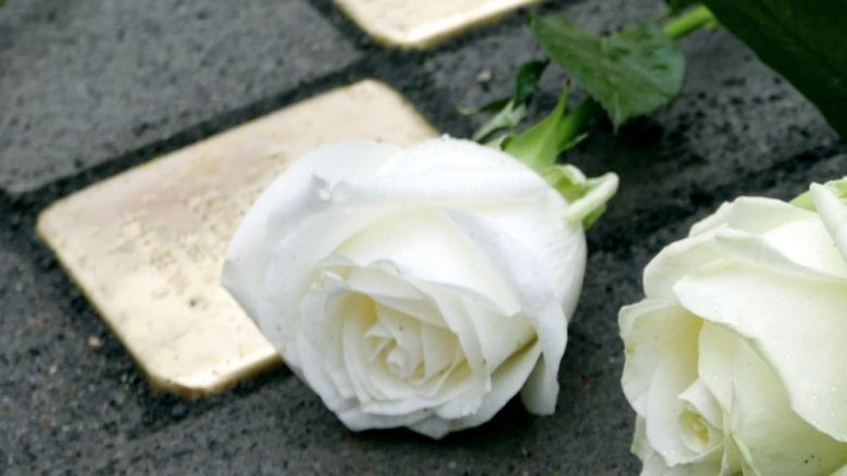 Rose Stolpersteine