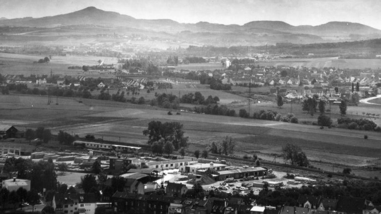Siebengebirge über Deichhaus 1955