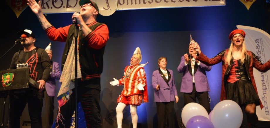 Tönnisberger Prunksitzung