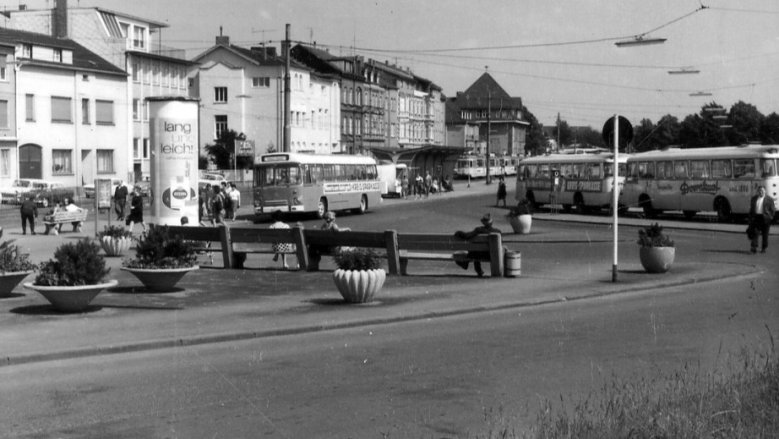 Omnibusbahnhof 1950er-Jahre