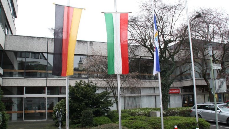 Flaggen halbmast 2011