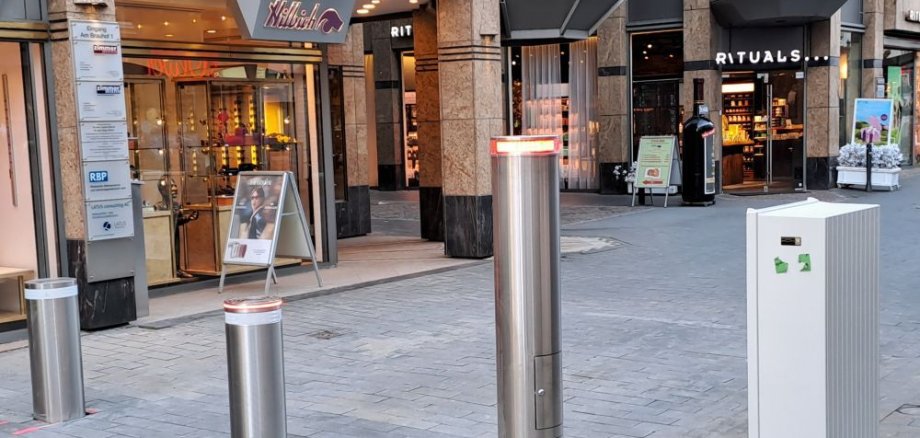 Poller Kaiserstraße Poller Kaiserstraße