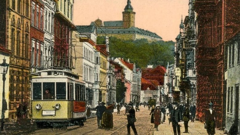 tram