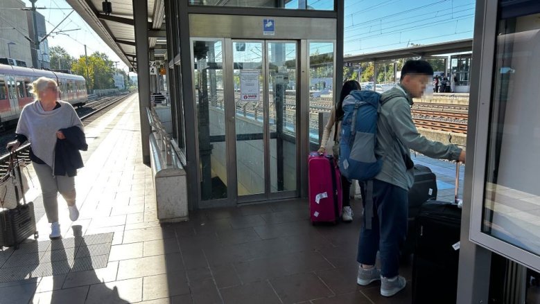 Aufzug Bahnhof