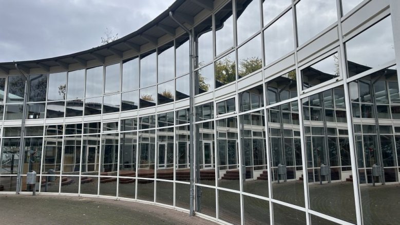 Sonnenschutzfolie Grundschule Deichhaus 1 Sonnenschutzfolie Grundschule Deichhaus 1