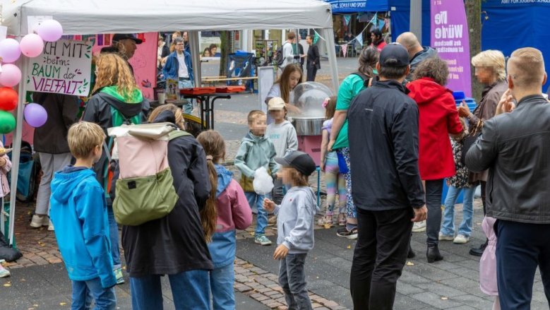 Siegburg zeigt Haltung Weltkindertag Siegburg zeigt Haltung Weltkindertag