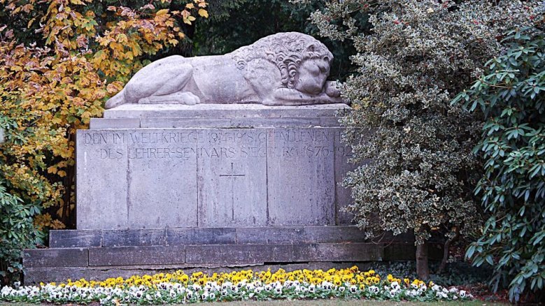 Ehrenmal Ehrenmal