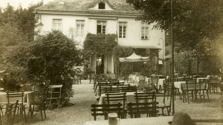 Gartenrestaurant um 1910