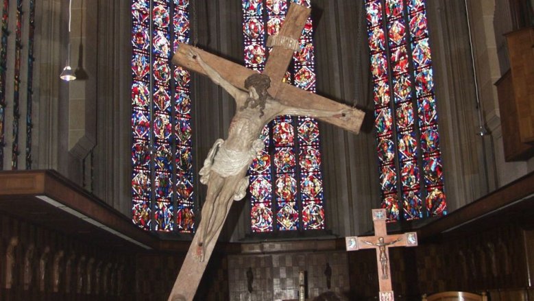 Kreuz ab in Abteikirche 2011