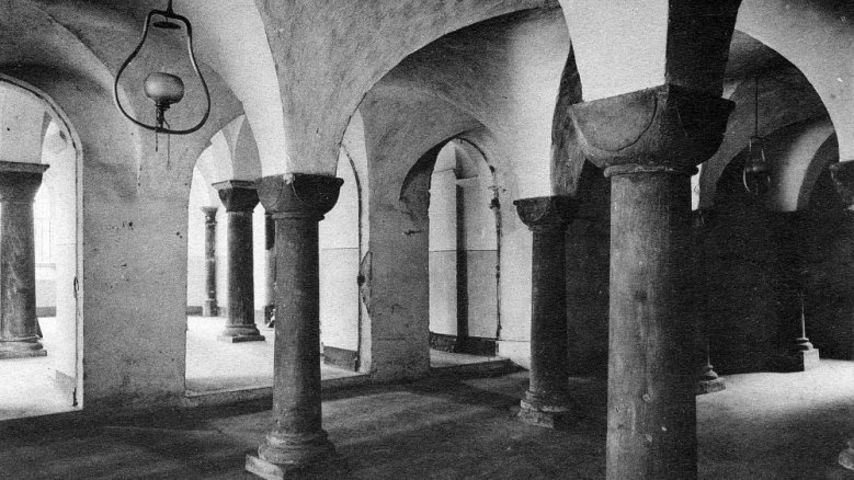 Krypta 1916
