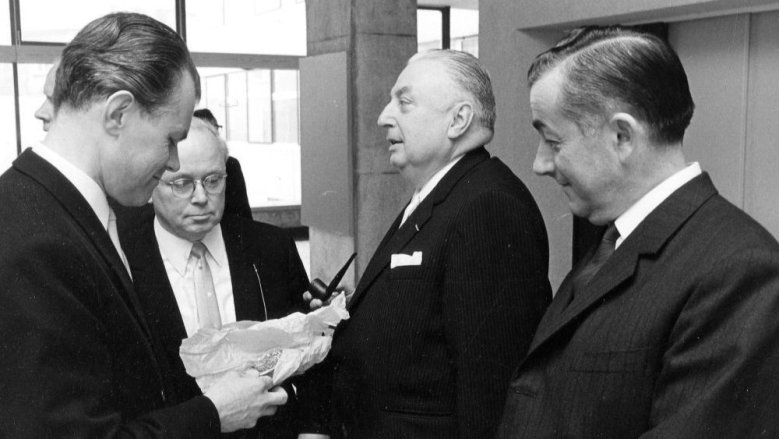 Norbert Jakobs Norbert Jakobs