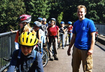 Das Bild zeigt die Teilnehmer der Radtour