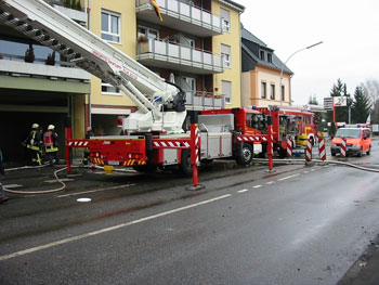 Feuerwehr im Einsatz an der Zeithstraße