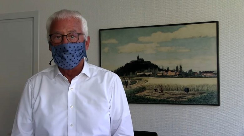 2020-04-24 - BM-Videobotschaft Bürgermeister Franz Huhn mit Mundschutz